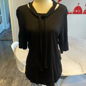 NWT FRAME TIE NECK VISCOSE S/S TOP. L